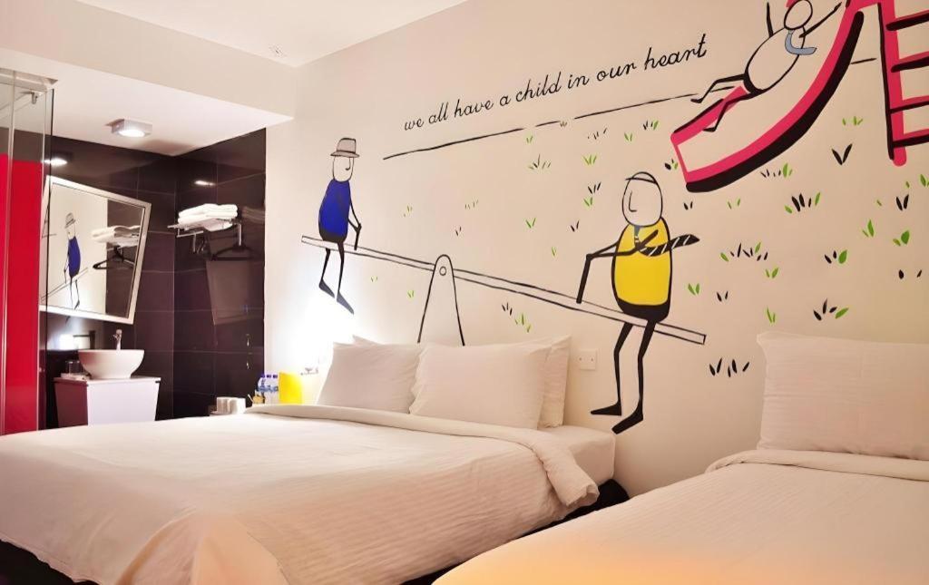 Zoom Inn Boutique Hotel - Danga Bay Johor Bahru Ngoại thất bức ảnh