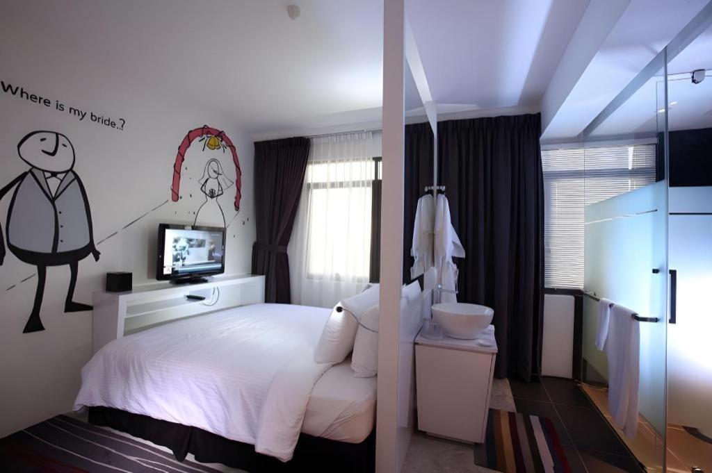 Zoom Inn Boutique Hotel - Danga Bay Johor Bahru Ngoại thất bức ảnh