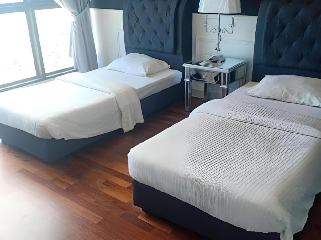 Zoom Inn Boutique Hotel - Danga Bay Johor Bahru Ngoại thất bức ảnh