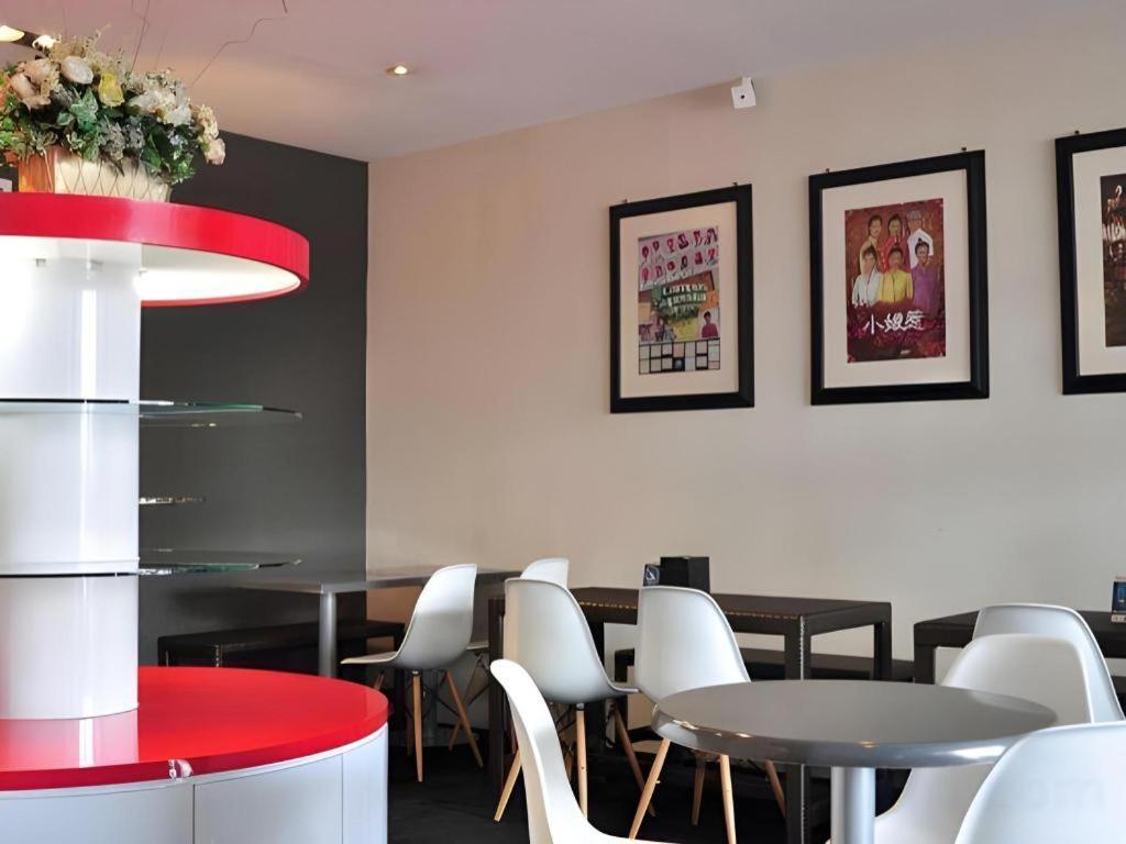 Zoom Inn Boutique Hotel - Danga Bay Johor Bahru Ngoại thất bức ảnh