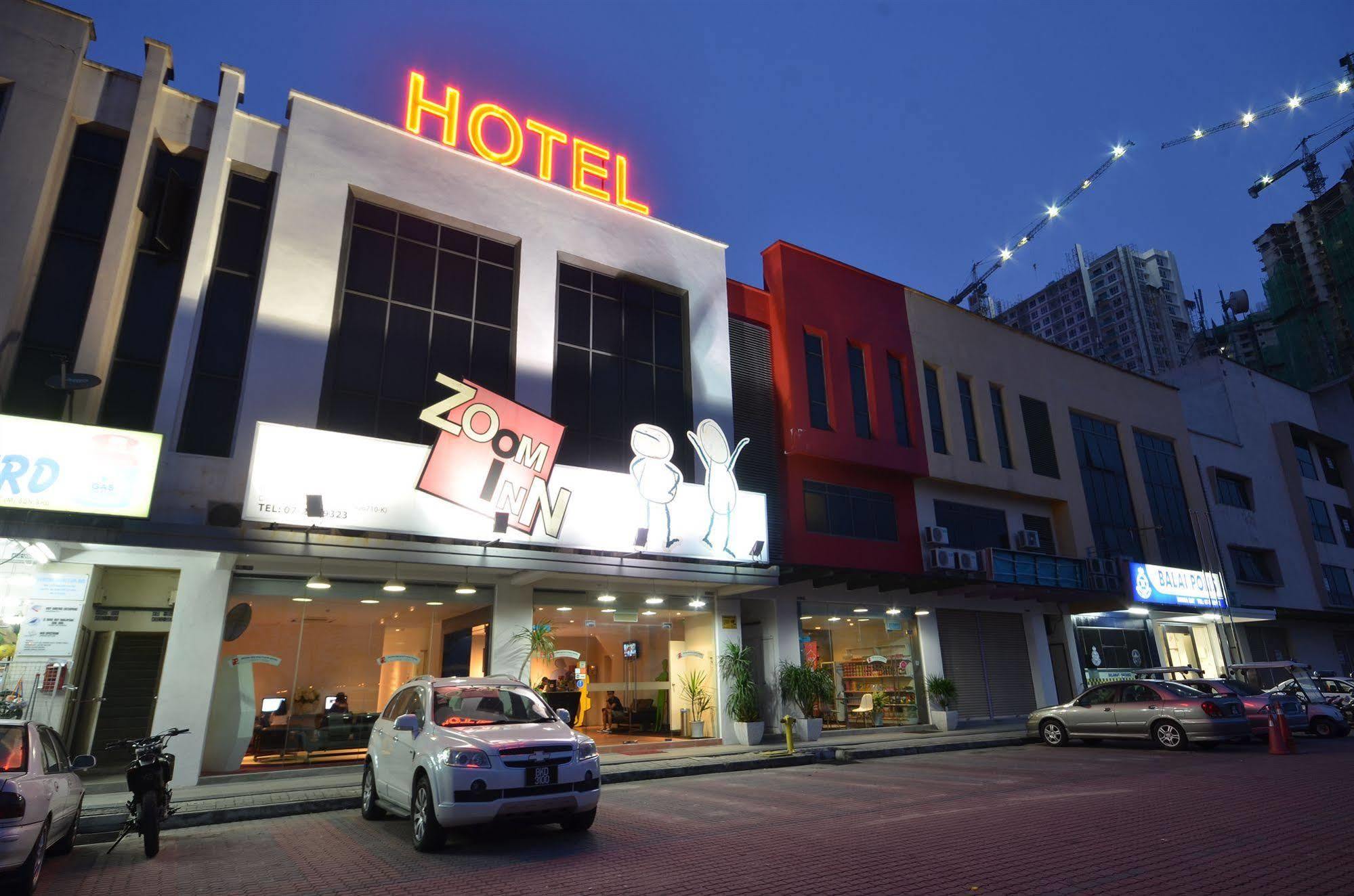 Zoom Inn Boutique Hotel - Danga Bay Johor Bahru Ngoại thất bức ảnh
